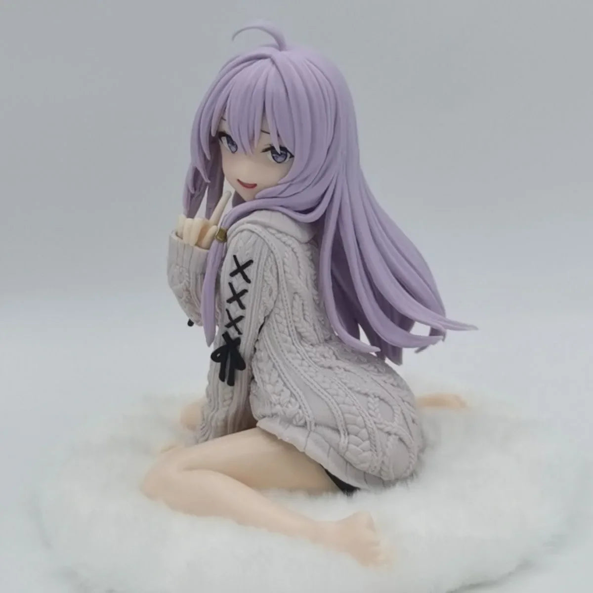 Elaina "Sweater" Figurine