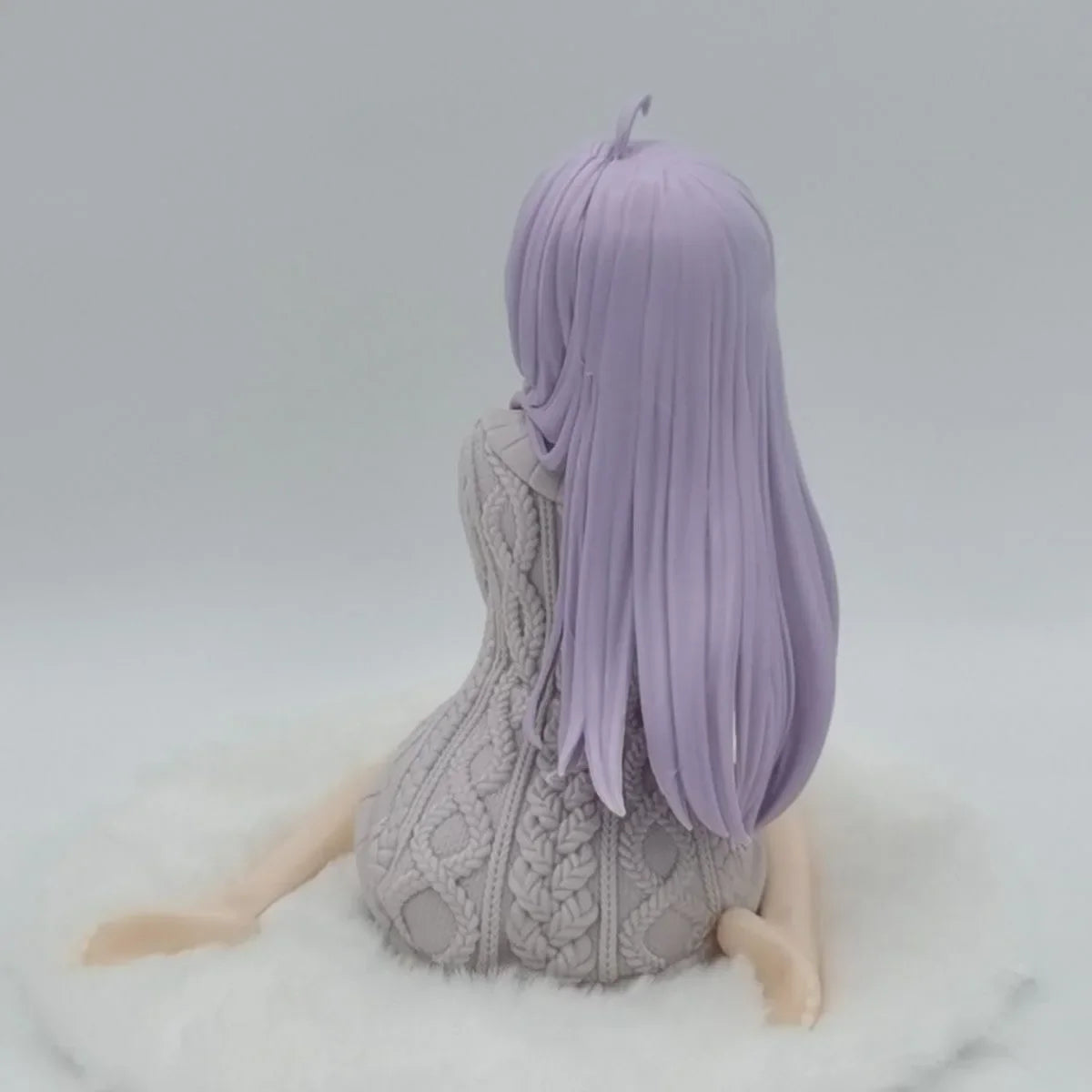 Elaina "Sweater" Figurine